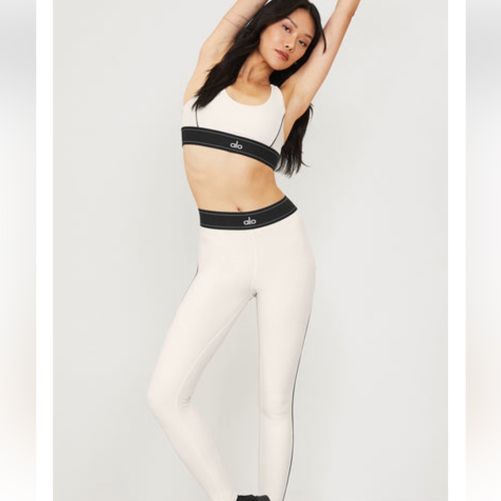 NWOT AIRLIFT high waist LEGGINGS AND BRA WHITE/BLACK BOTH SIZE SMALL